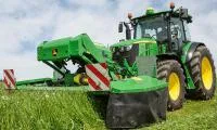 Косилки-плющилки John Deere