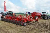 Широкозахватные посевные комплексы "AGRATOR"